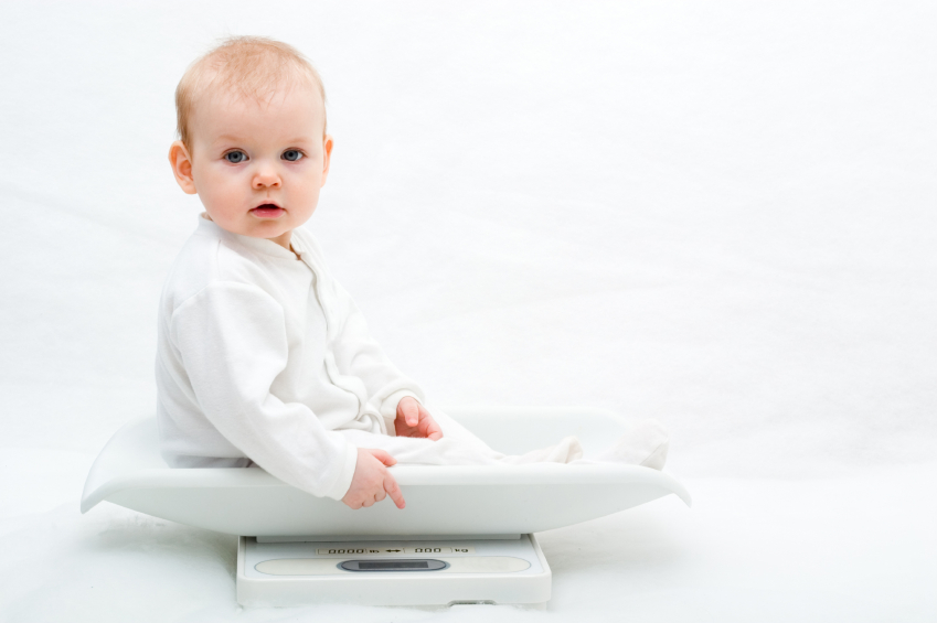 4 logros físicos que tu bebé debe tener a la edad de 1 año